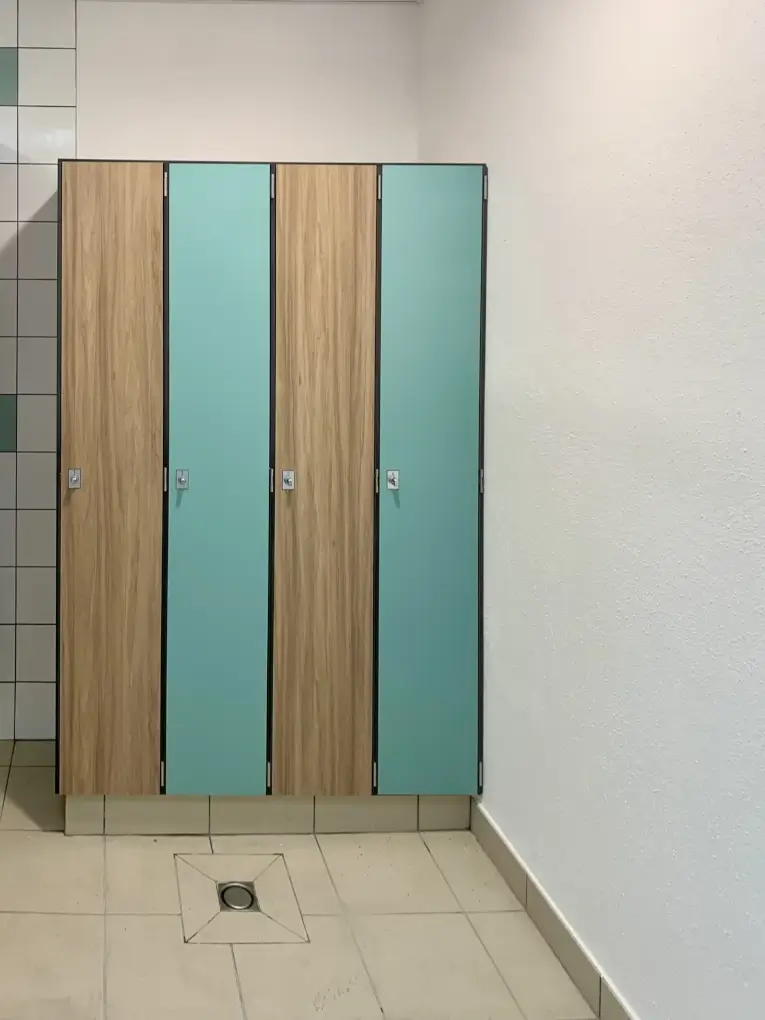 casier-individuel-1 porte-strateo-agencement