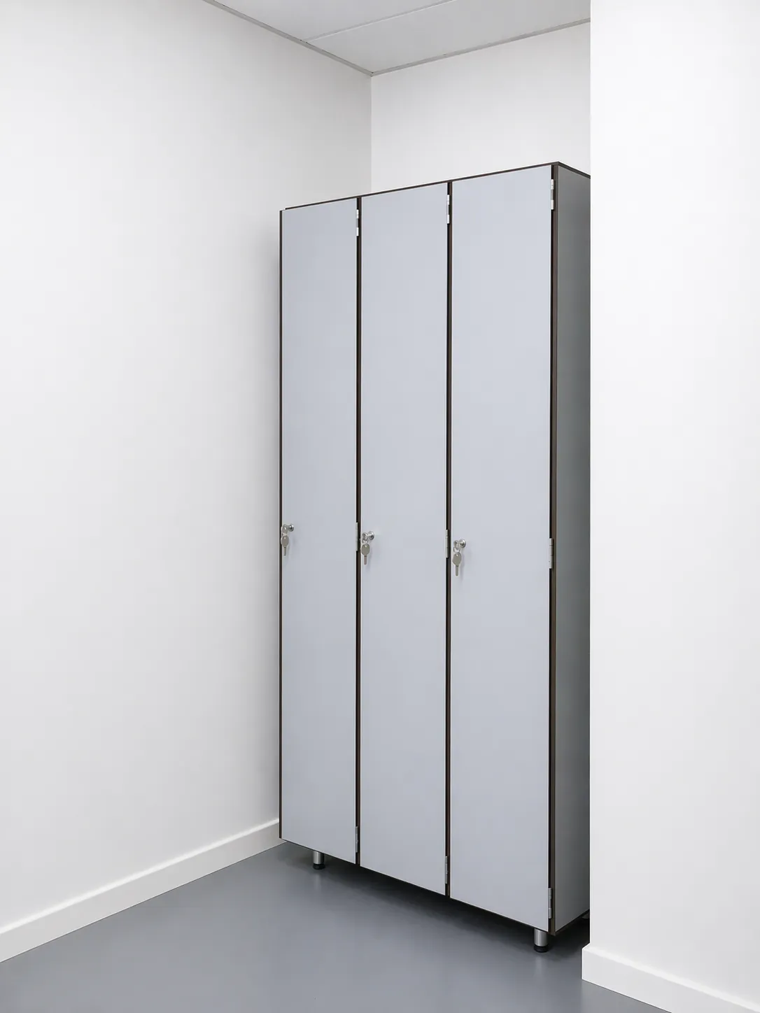 Casier individuel blanc 1 case 1 porte en stratifié pour vestiaire